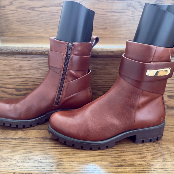 ECCO Modtray Ankle Boot in cognac/ brown leather 40 / 10 NWOT - Picture 3 of 15